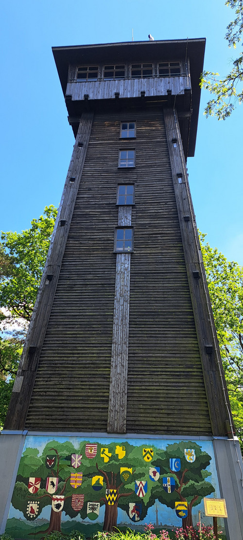 Der Aussichsturm.